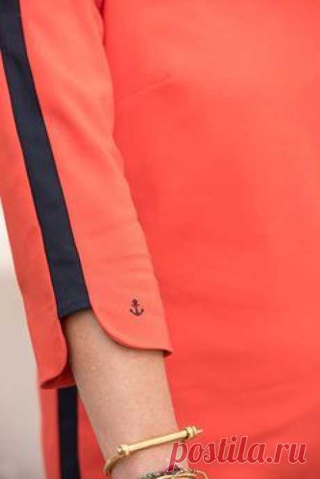 (89) Robe housse, spéciale petite - bleu marine