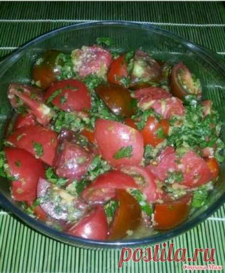 Помидоры во вкусном маринаде, закуска. Сделала вот такую закуску из помидоров, в очень вкусном маринаде, даю рецептик...