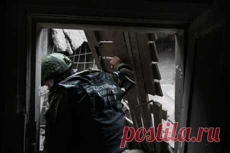 В Запорожье раскрыто убийство женщины и ее 15-летней дочери. В Запорожской области раскрыто двойное убийство, жертвами которого стали мать и ее дочь-подросток. 23 марта 2022 года в поселке Михайловка были обнаружены тела женщины 1976 года рождения и ее несовершеннолетней дочери 2007 года рождения с признаками насильственной смерти. Задержан местный житель 1990 года рождения.