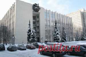 Реконструкция учебного корпуса Российской академии народного хозяйства в Нагатино-Садовниках подходит к завершению