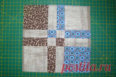 Пэчворк-разрезалка: четыре квадратика, а разных блоков из них уже (пока) семь! :) Готовлюсь сшить одну штуку... | Татьяна Уланова | Яндекс Дзен