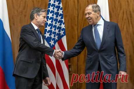 Обнародована позиция США по неделимости безопасности. США готовы обсудить вопрос неделимости безопасности с Россией, согласно которому безопасность одного государства не должна обеспечиваться за счет безопасности другого. Об этом говорится в тексте ответов на предложения РФ по гарантиям безопасности, опубликованном испанской газетой El Pais.