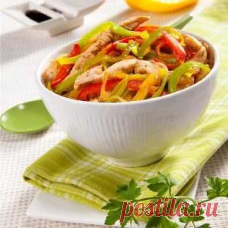 Рагу из курицы с луком и сладким перцем - Еда - msn