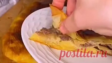 Слоёная лепёшка с сытной начинкой