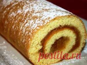 Рулет с яблочной начинкой