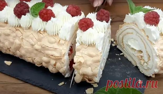 Меренговый рулет - нежный новогодний десерт