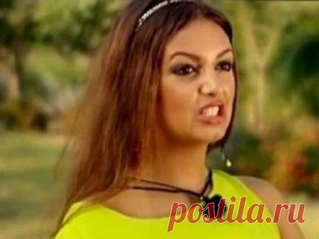 Странное прошлое Оксаны Воеводиной: что скрывает жена короля Малайзии История Оксаны Воеводиной еще несколько дней назад звучала, как сказка про Золушку. СМИ опубликовали фотографии шикарной свадьбы «Мисс Москва 2015» с королем Малайзии.  После свадебных новостей мы нашли в сети переписку некой Ксении Дягилевой с подписчиками