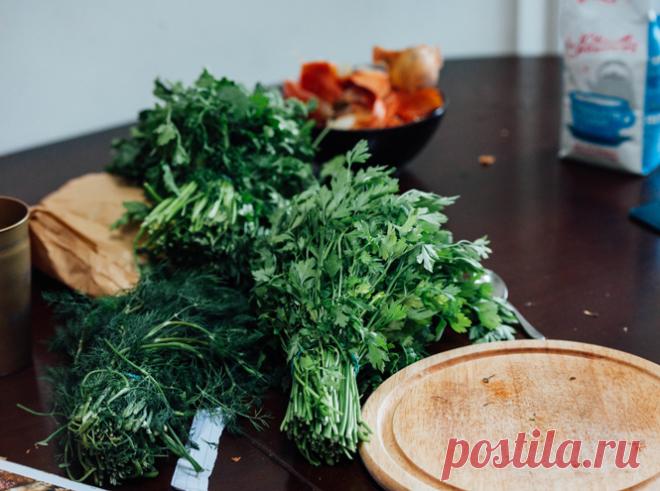 Польза и вред петрушки, 9 целебных рецептов и 3 средства для красоты