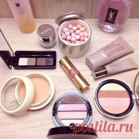Make-Up