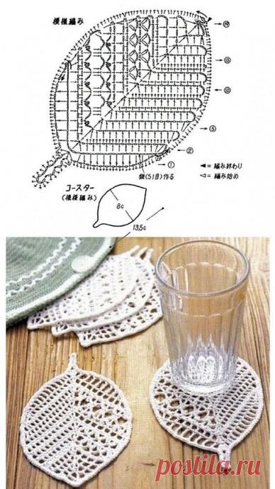 Подставка-листик, связанная крючком