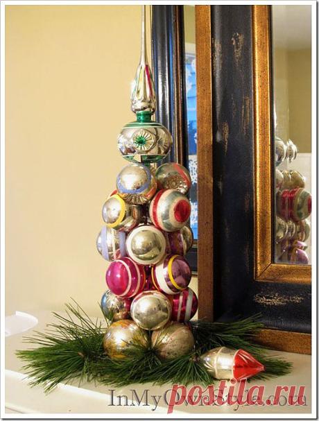 How to Make a Tabletop Christmas Ornament Tree Using a Knitting Needle