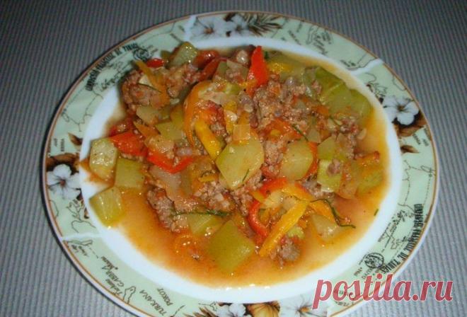 КАБАЧКИ С ФАРШЕМ