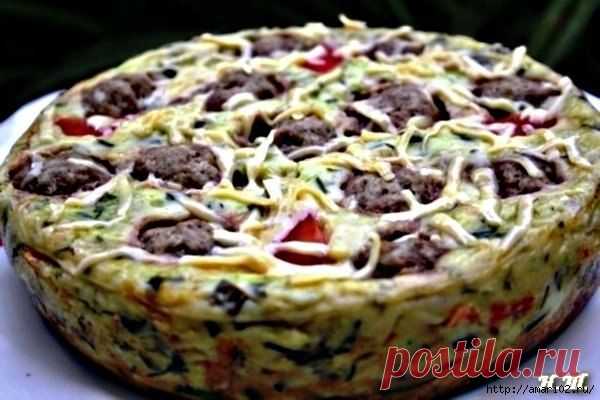 ПИРОГ КАБАЧКОВЫЙ С ФРИКАДЕЛЬКАМИ