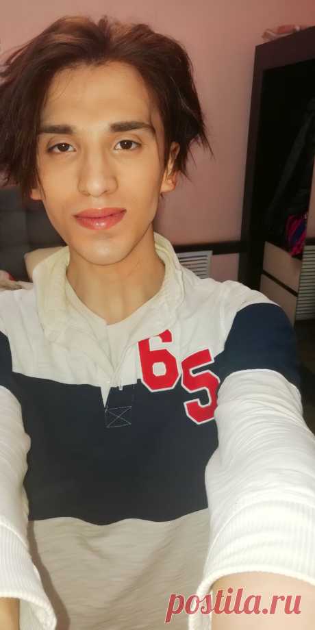 Слава Волк певец