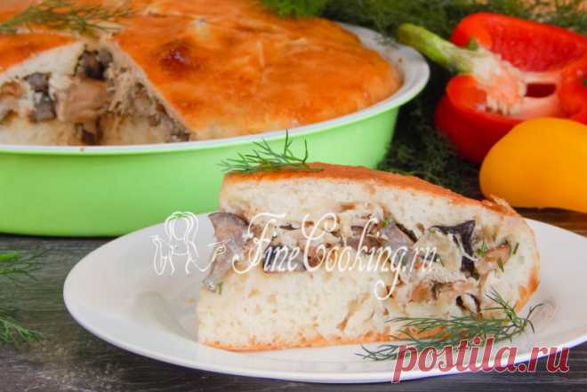 Пирог с курицей и грибами Сытный и очень вкусный пирог на дрожжевом тесте, который мы приготовим в духовке.