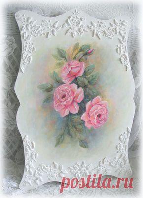 Найдено на сайте royalrococo.com.