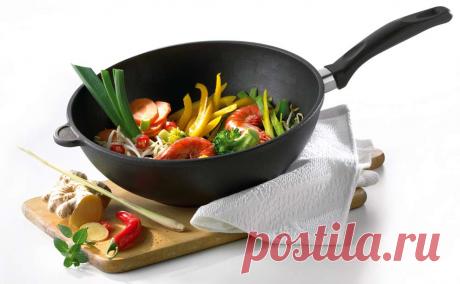 Выбираем сковороду для кухни и что с ней делать // ОПТИМИСТ