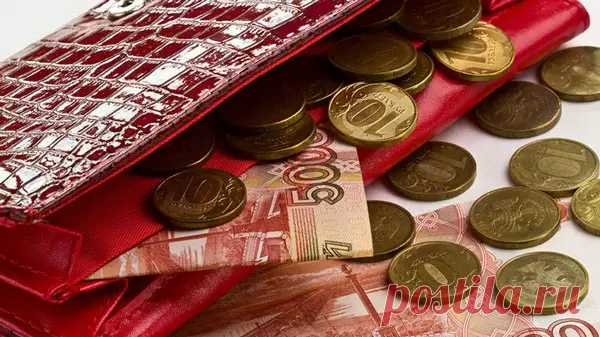 С 1 августа бухгалтеры считают зарплату по новым правилам