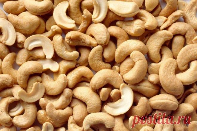 Орех, способный снижать воспаление в организме при ожирении Систематическое потребление кешью позволяет сократить объемы висцерального жира у подростков без строгих диет и физических нагрузок. Таков вывод из исследования бразильских ученых, итоги которого обнародованы в журнале Nutrition Research (NutriRes).К эксперименту привлекли 142 школьника с...