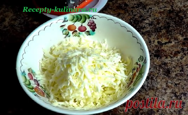 Еврейский салат классический | еврейская закуска из сыра с чесноком