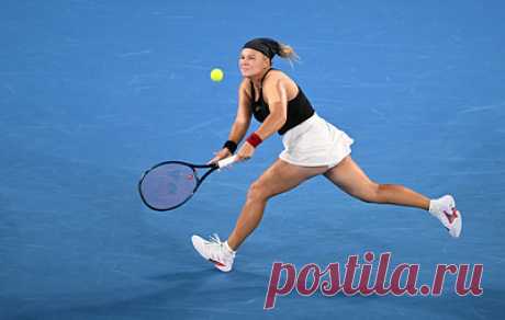 Российская теннисистка Шнайдер уступила Жабер в дебютном финале WTA. 19-летняя спортсменка смогла выиграть в матче с представительницей Туниса только три гейма