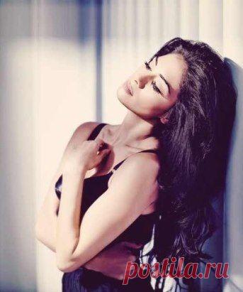 Мужчины прежде чем заказывать - "Богиню на кухне, Королеву в гостиной и шлюху в постели", посмотрите на себя в зеркало и свой кошелёк! 
Вот! Вот! Забыли всё-таки принцип:, Претендуешь — соответствуй!!!»