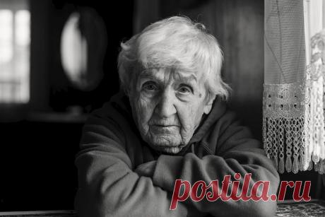 Рассказ про взрослых детей, которым мать стала не нужна