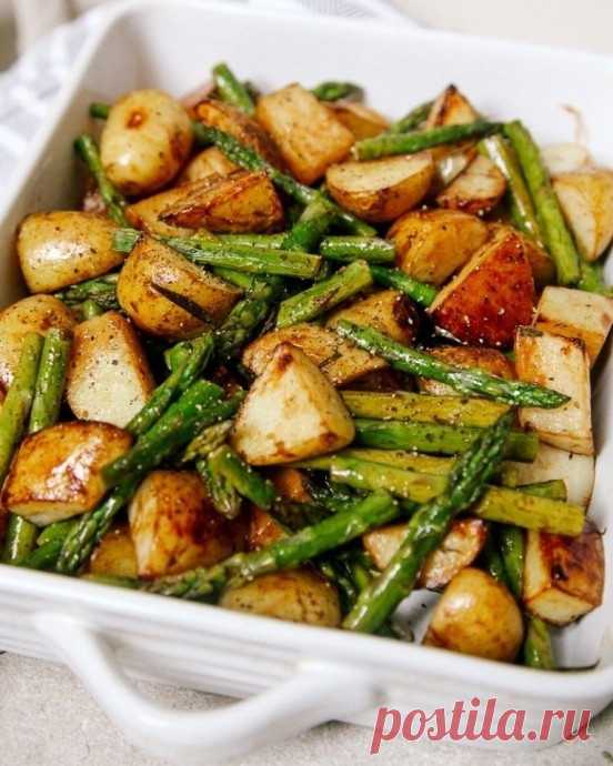 ღЗапечённый картофель со спаржей в бальзамическом соусе