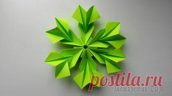 Ему больше века