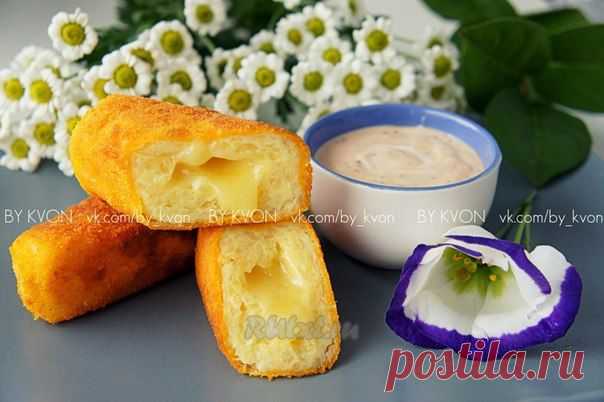 КАРТОФЕЛЬНЫЕ ПАЛОЧКИ С СЫРОМ.