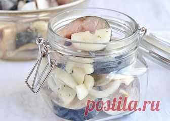 Скумбрия маринованная