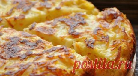 Запеканка из капусты с яйцом
Это блюдо точно не оставит вас равнодушным!
Ингредиенты:
— Капуста — 500 г
— Сметана — 160 г
— Яйцо — 4 шт
— Мука цельнозерновая — 160 г
— Зелень — по вкусу
— Кунжут — 100 г
— Разрыхлитель — 10 г
— …