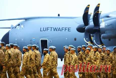 Германия впервые с конца холодной войны выполнила план по расходам на НАТО. Власти Германии в текущем году достигнут цели по расходованию двух процентов от ВВП страны на оборону, что предусмотрено требованиями для всех стран НАТО. В последний раз Берлин выполнял это условие в начале 1990-х годов, но в целом после завершения холодной войны страна позволяла себе сокращение оборонных расходов.