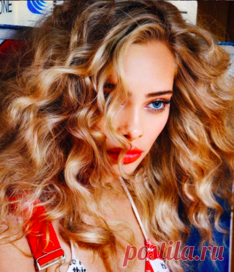 Это безопасно: какое оно – щадящее окрашивание для волос Почему нужно выбирать щадящее окрашивание? Если в двух словах – для здоровья! Волос, конечно же. И тут в ход идут техника и нужные красители. Давай разбираться по порядку, как сегодня можно безопасно менять цвет волос?