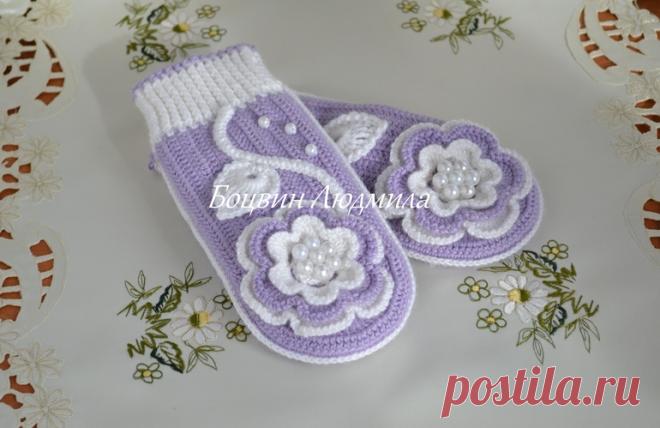 Сиреневые варежки крючком