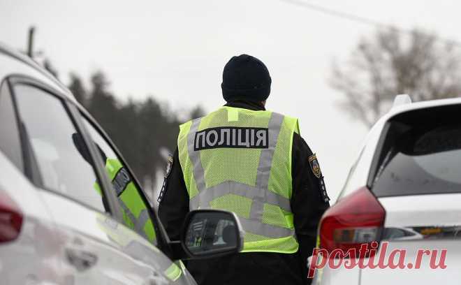 В Киеве арестовали организаторов секс-вечеринок. Организаторы «пьяных вечеринок» в Киеве, которые выкладывали в интернет видео издевательств и нарушений сексуальной неприкосновенности девушек, арестованы, сообщил глава полиции Киевской области Андрей Небытов.