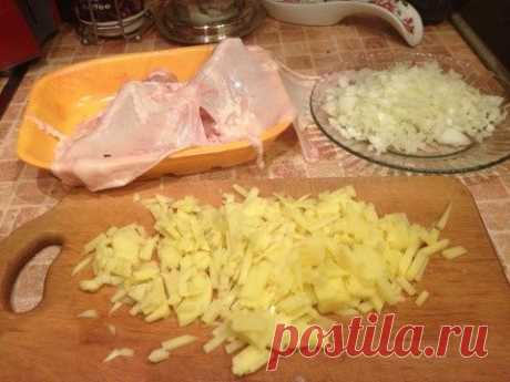 Картофель, запеченый в куриной шкурке