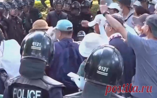 В Хиросиме прошли протесты в день годовщины ядерной бомбардировки. Акция протеста во время 80-й годовщины ядерной бомбардировки города прошла в Хиросиме, ее посетили сотни человек.