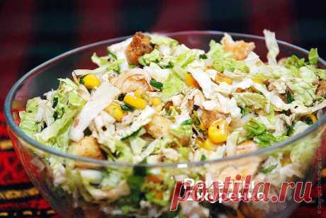 Салат из пекинской капусты с курицей и кукурузой