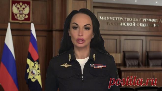 Волонтеры помогли полицейским найти более 7 тыс. человек за год. Более 7 тысяч пропавших граждан было найдено в 2025 году благодаря активному участию волонтеров, из них более 3,2 тысячи несовершеннолетних. Об этом на странице в Telegram-канале сообщила официальный представитель МВД РФ Ирина ...