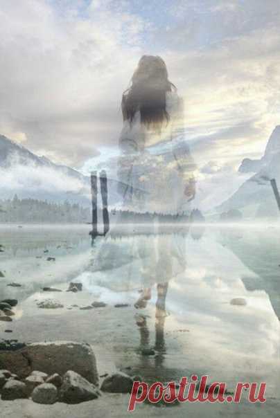 Память — это чудесный дар. Обладая ею, не чувствуешь, что прошлое это не то, что куда-то ушло.

цитата из книги;Агата Кристи 