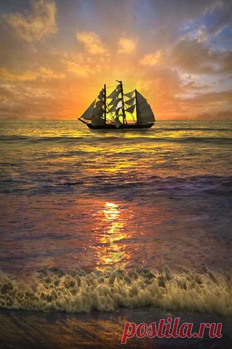 Sun Set With Beautiful Ship | Home Decor