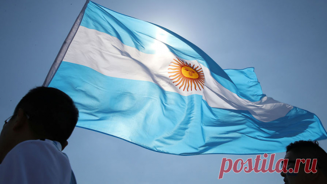 Стали известны подробности о задержанной в Аргентине россиянке. Задержанная в Аргентине Людмила Авдюхина из Барнаула подозревается в хищении порядка 150 млн рублей у жителей Алтайского края. Об этом сообщили ТАСС в пресс-службе регионального ГУ МВД. По данным выписки из ЕГРЮЛ, Авдюхина занимала ...