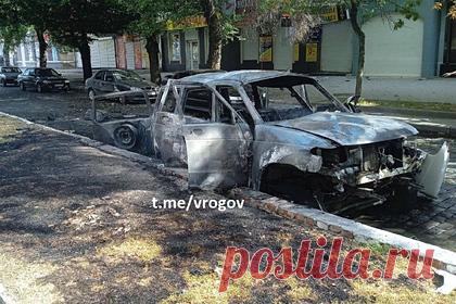 В Запорожье назвали виновных в покушении на коменданта Бердянска. Запорожские власти обвинили Киев в покушении на коменданта Бердянска Артема Бардина. Об этом заявил член главного совета администрации Запорожской области Владимир Рогов. По его словам, за подрывом автомобиля Бардина стоит украинская диверсионно-разведывательная группа. В настоящее время идет поиск ее участников.
