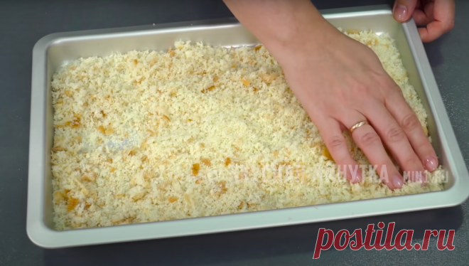 Когда мне хочется особенно вкусной тушеной капусты, готовлю ее, как бабушка научила (секрет - в сухарях, делюсь рецептом) | Кухня наизнанку | Яндекс Дзен