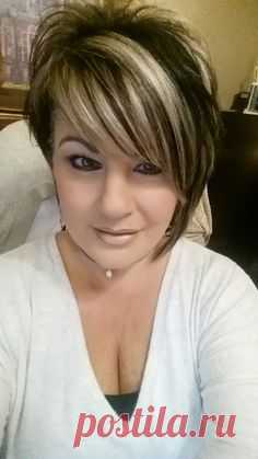 Cut and color this afternoon....lighting is off in this pic, I'm not brassy.  Gonna amp up the grey!