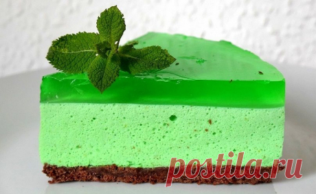 Весенний торт из сгущёнки, который не надо печь Весенний торт из сгущёнки, который не надо печь - очень вкусное блюдо, который вы можете легко приготовить по рецепту на этом сайте.Много хороших и проверенных рецептов в одном месте!