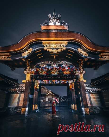 Pangeen Nijō Castle,  Kyoto, Japan by R̸K̸