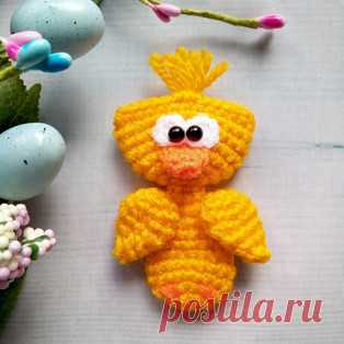 Пасхальные топперы. Цыплёнок амигуруми. Схемы и описания для вязания игрушек крючком! Бесплатный мастер-класс от Татьяны Knittoy по вязанию пасхального топпера в виде цыплёнка крючком. Размер вязаной игрушки примерно 8 см. Для изготовле…