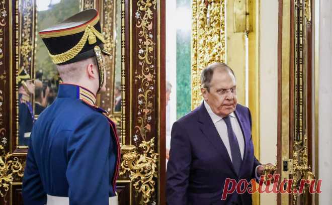 Лавров заявил о готовности России ко всем форматам переговоров по Украине. Министр иностранных дел подчеркнул, что любые контакты с участием первых лиц нужно «готовить предельно тщательно», а Москва готова к любому формату переговоров и не отказывается ни от двусторонних, ни от трехсторонних встреч